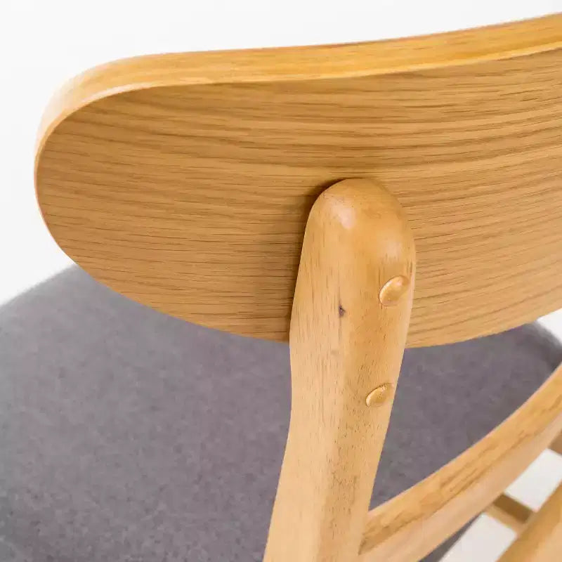 Ensemble de salle à manger 7 pièces en tissu Isador Mid Century Modern de GDFStudio en hévéa