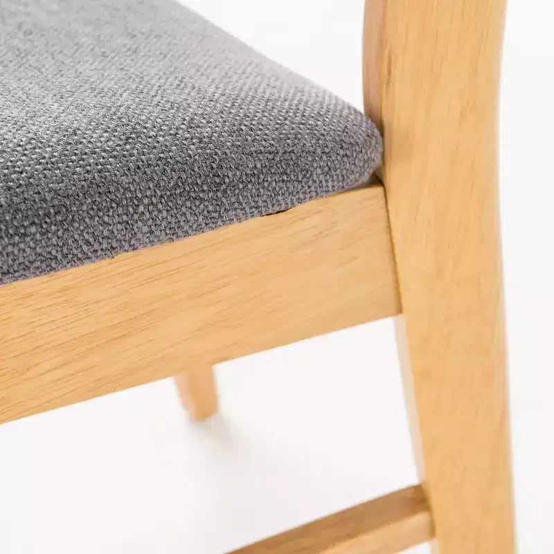 Ensemble de salle à manger 7 pièces en tissu Isador Mid Century Modern de GDFStudio en hévéa