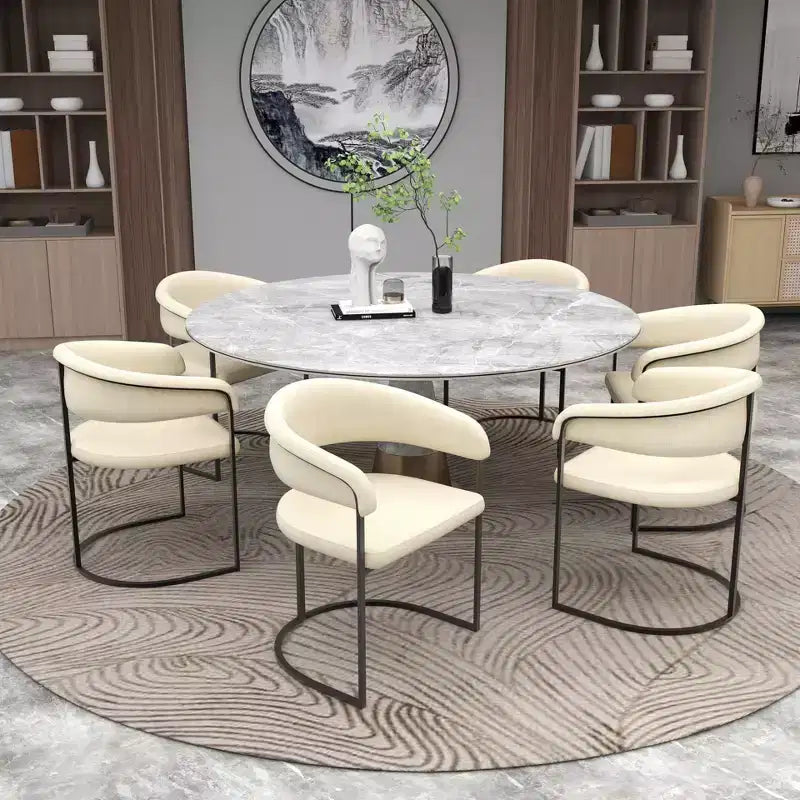 Lot de 4 chaises de salle à manger avec accoudoirs LeisureMod Aero Modern Curve Back, revêtement en cuir, assise confortable avec support rembourré pour salles à manger et cuisines