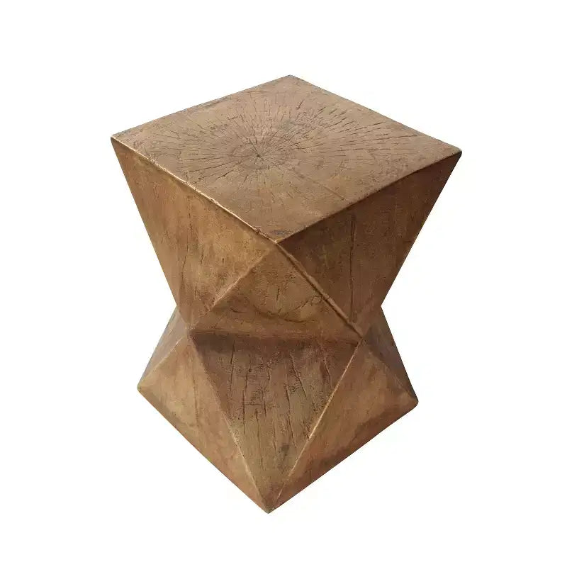 Table d'appoint peinte à la main en béton léger Waylon de Christopher Knight Home