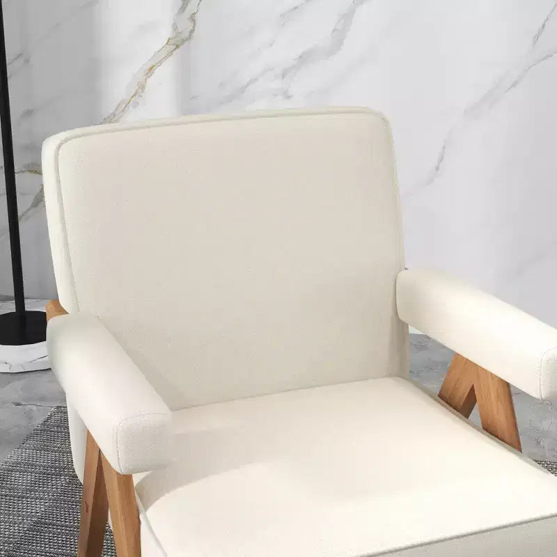 Chaise en bois rembourrée GDFStudio Merry avec accoudoirs
