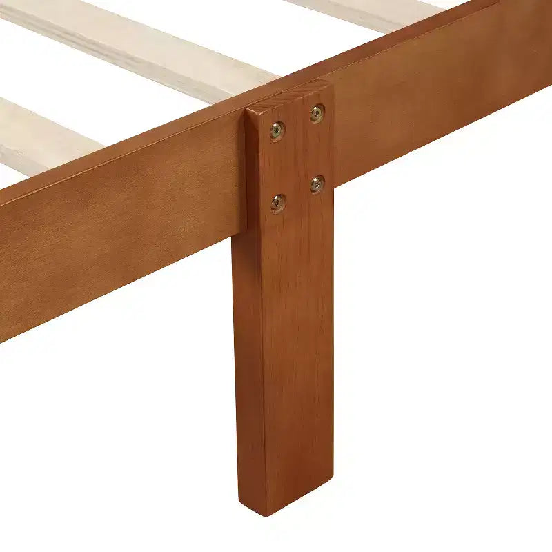 Lit plateforme Whisen Wood avec design traîneau, tête de lit, pied de lit et support à lattes robuste
