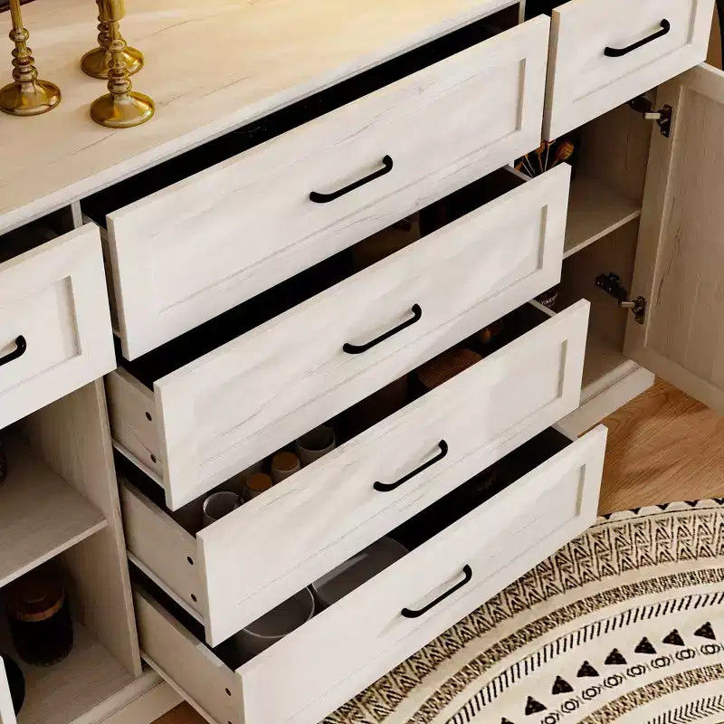Commode horizontale Famapy Gris Classique : Nombreux espaces de rangement, créant une ambiance élégante à la maison