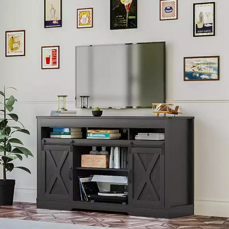 Meuble TV de ferme Heynemo avec porte coulissante pour téléviseurs jusqu'à 65''+, meuble de divertissement de 34 pouces de haut pour chambre à coucher, salon