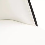 Ensemble de salle à manger 5 pièces LeisureMod Verve - Table ronde en MDF de 91,4 cm, 4 chaises de salle à manger en cuir