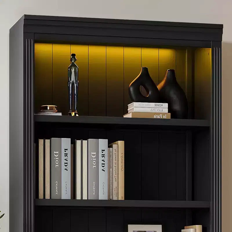 Bibliothèque en bois de 211,8 cm avec bande LED, étagères réglables à 5 niveaux et organisateur de rangement pour salon et bureau à domicile - ModernLuxe
