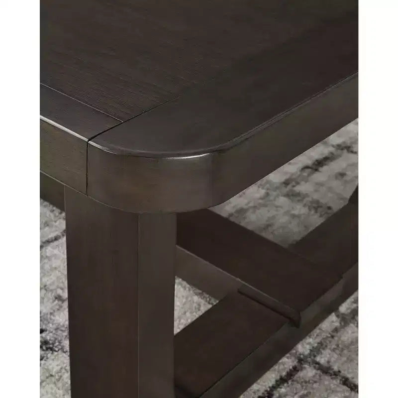 Table basse rectangulaire moderne Breckington Signature Design by Ashley avec bord en bois massif, brun foncé