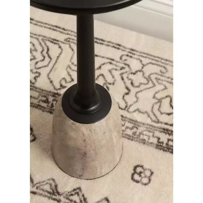 Table d'appoint Kate and Laurel Nyall ronde en métal et marbre