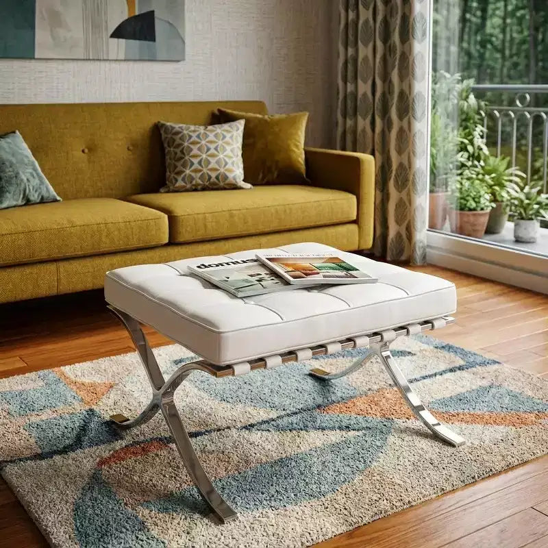 HomeRoots 24 Pouf ottoman capitonné en cuir véritable blanc et argent