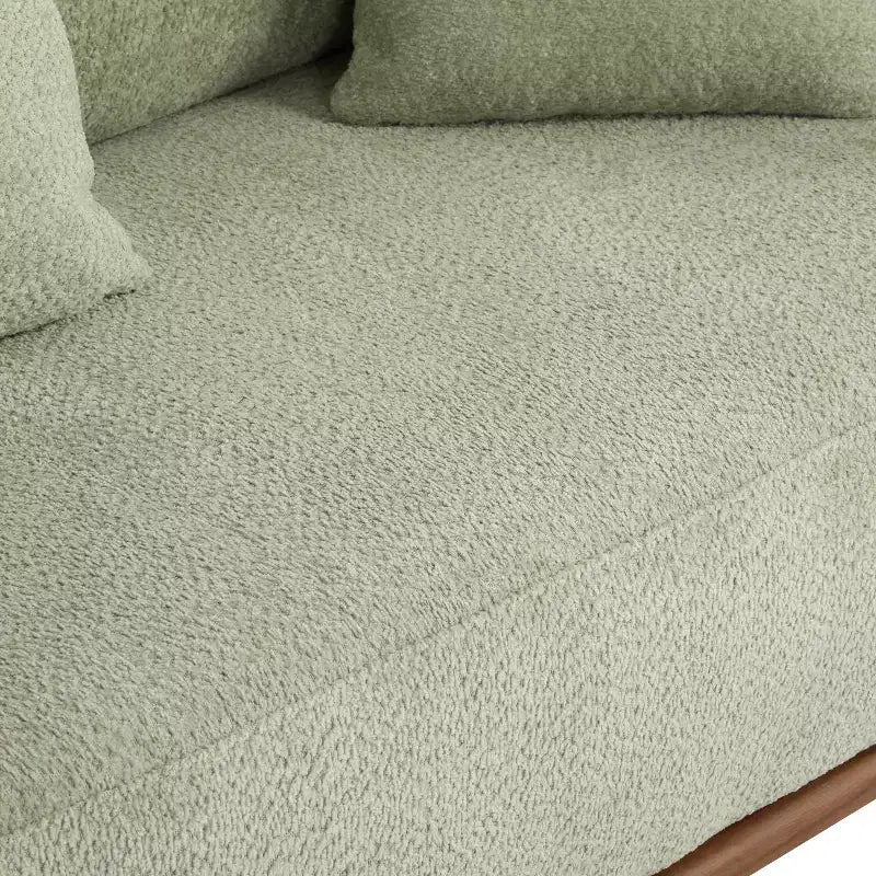 Christopher Knight Home Tadg, canapé incurvé 3 places en bois d'hévéa et tissu bouclé avec oreillers (lot de 2)