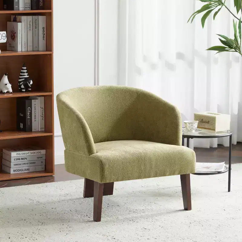 Christopher Knight Home Carla Chaise d'appoint rembourrée moderne du milieu du siècle avec dossier incurvé