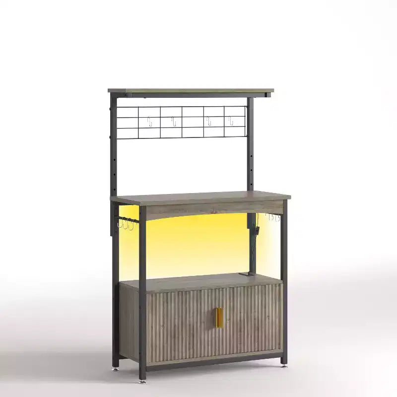 Étagère de cuisine Bestier Bakers avec prise de courant, meuble de cuisine micro-ondes réglable en hauteur de 45 à 55 pouces avec armoire de rangement, support de cuisine avec 10 crochets en S