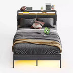 Cadre de lit double Bestier, lit plateforme à LED avec tête de lit de rangement et station de charge
