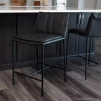 Tabouret de bar en métal Maven Lane Gerard avec siège en similicuir 29 po