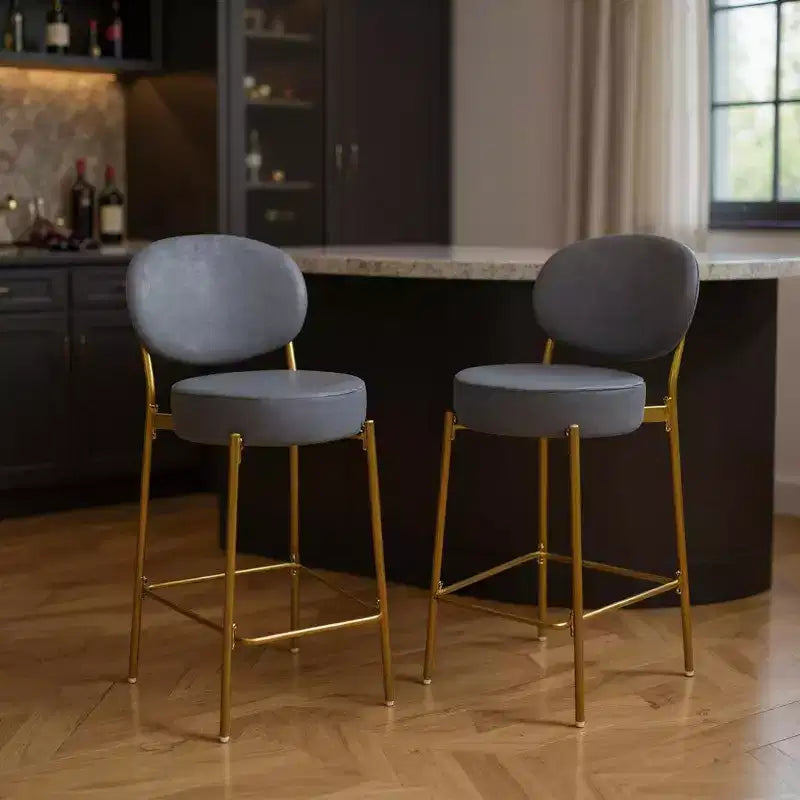 HomeRoots Lot de deux chaises de bar à dossier bas en velours et métal gris et or de 29 pouces
