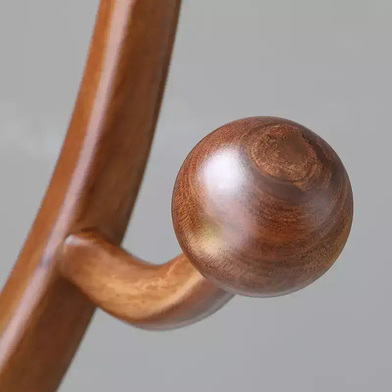 Bekrvio Porte-Manteau sur Pied en Bois Massif, Support à Vêtements avec 8 Crochets en Forme de Branches d'Arbre, Base Sphérique Stable, 72,5 kg