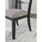 Signature Design by Ashley Chaises de salle à manger Chadworth rembourrées, lot de 2, cadre en bois noir avec sièges en polyester