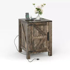 Table de chevet rustique avec station de charge, Table de nuit en bois de 45 cm avec porte coulissante, Étagère réglable et rangement à deux niveaux