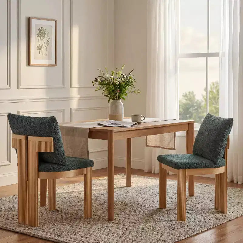 Christopher Knight Home Eunseo, chaises de salle à manger modernes en tissu bouclé et bois d'hévéa (lot de 2)