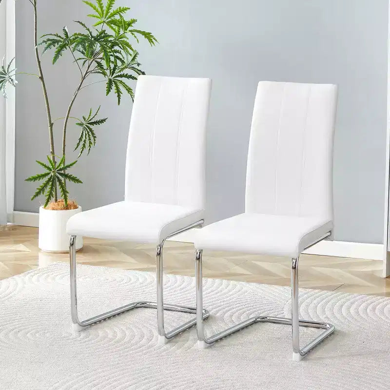 Lot de 4 chaises de salle à manger avec revêtement en PU, dossier haut et pieds en métal chromé
