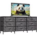 Meuble TV 63 pouces avec 9 tiroirs en tissu et plateau en bois, console multimédia à cadre métallique pour chambre ou salon