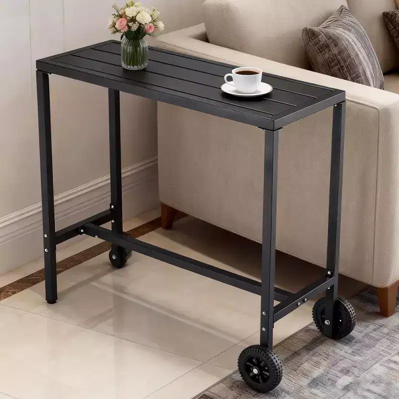 Table de bar mobile d'extérieur avec roues, plateau en métal étanche, pieds réglables, hauteur de comptoir robuste pour patio, jardin, bord de piscine, Noir, 39 pouces