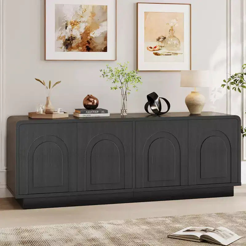 Meuble TV Bestier 63" pour téléviseurs 55/60/65 pouces, console TV 70" avec 2 portes et rangement ouvert, table console basse/moyenne cannelée