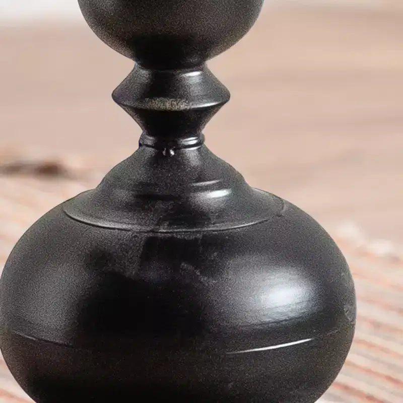Table d'appoint sur pied noire et blanche Maxax