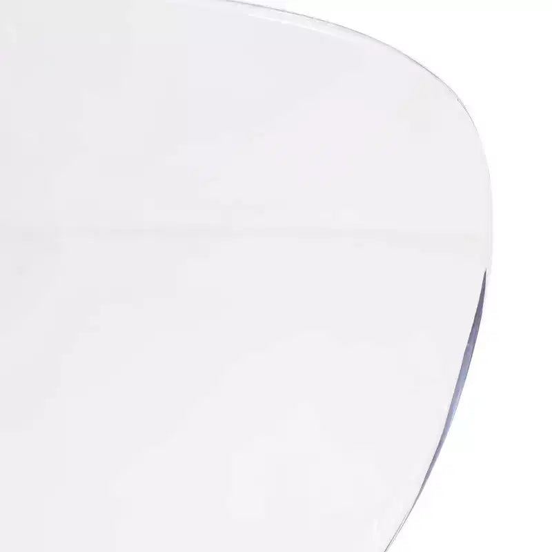 LeisureMod Oyster Chaises de salle à manger transparentes (Lot de 4) - Design incurvé empilable avec pieds en acier inoxydable noir pour cuisine ou salle à manger